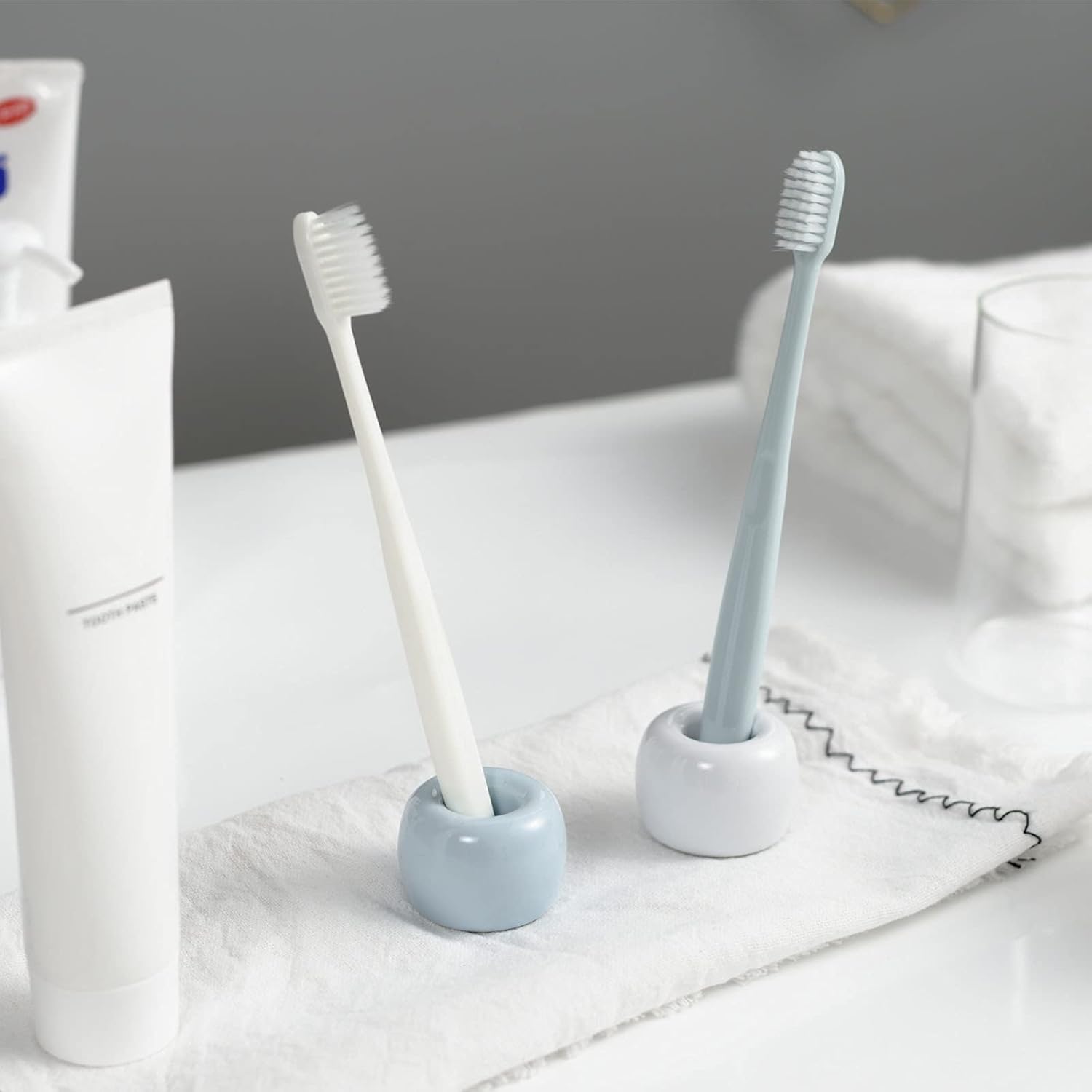 Mini Ceramic Toothbrush Holder 2-Piece Set 1