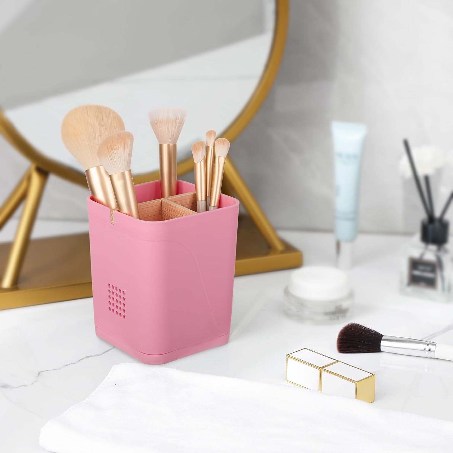 Heagoale Electric Toothbrush Holder with Bamboo Dividers 3 Slots Pink