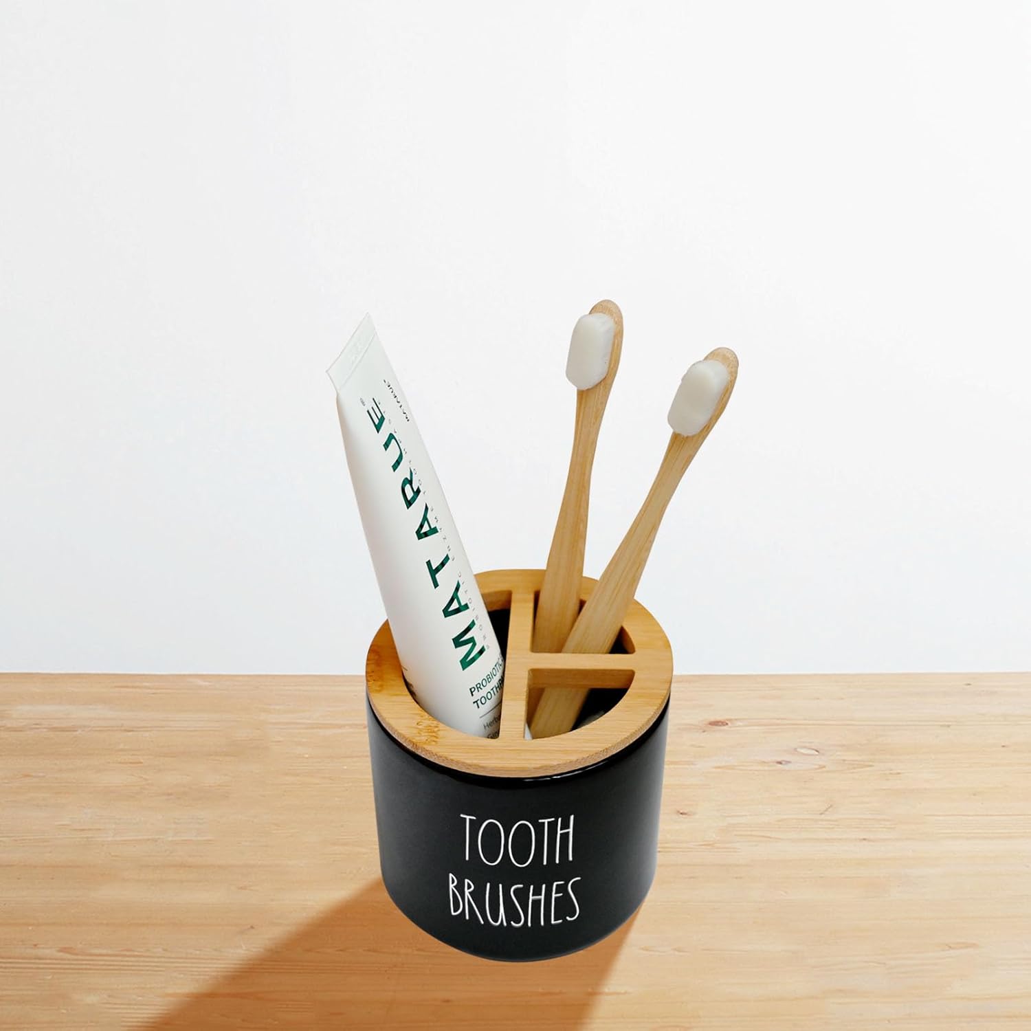 CHONIC Farmhouse Toothbrush Holder with Bamboo Lid 1