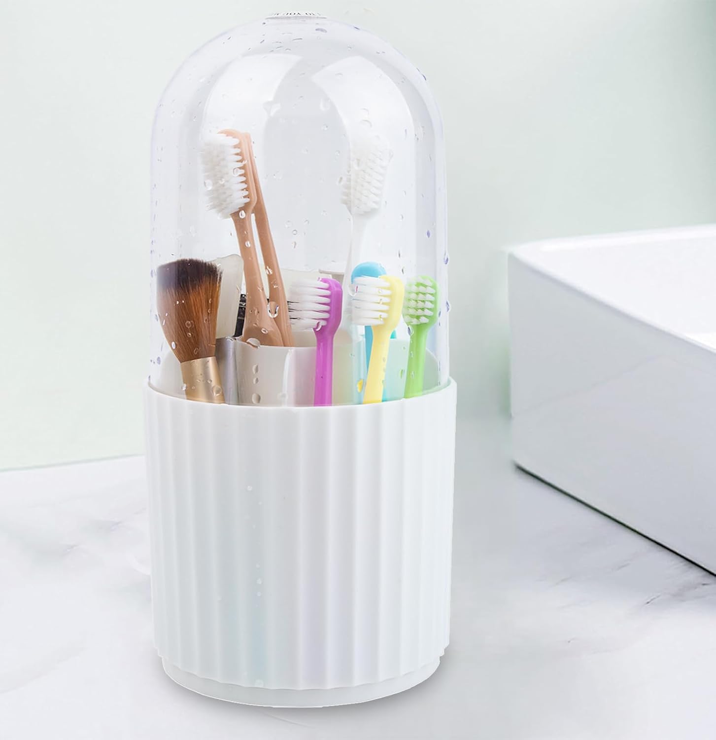 OOXYG Large Capacity Toothbrush Holder with Lid and 5 Slots