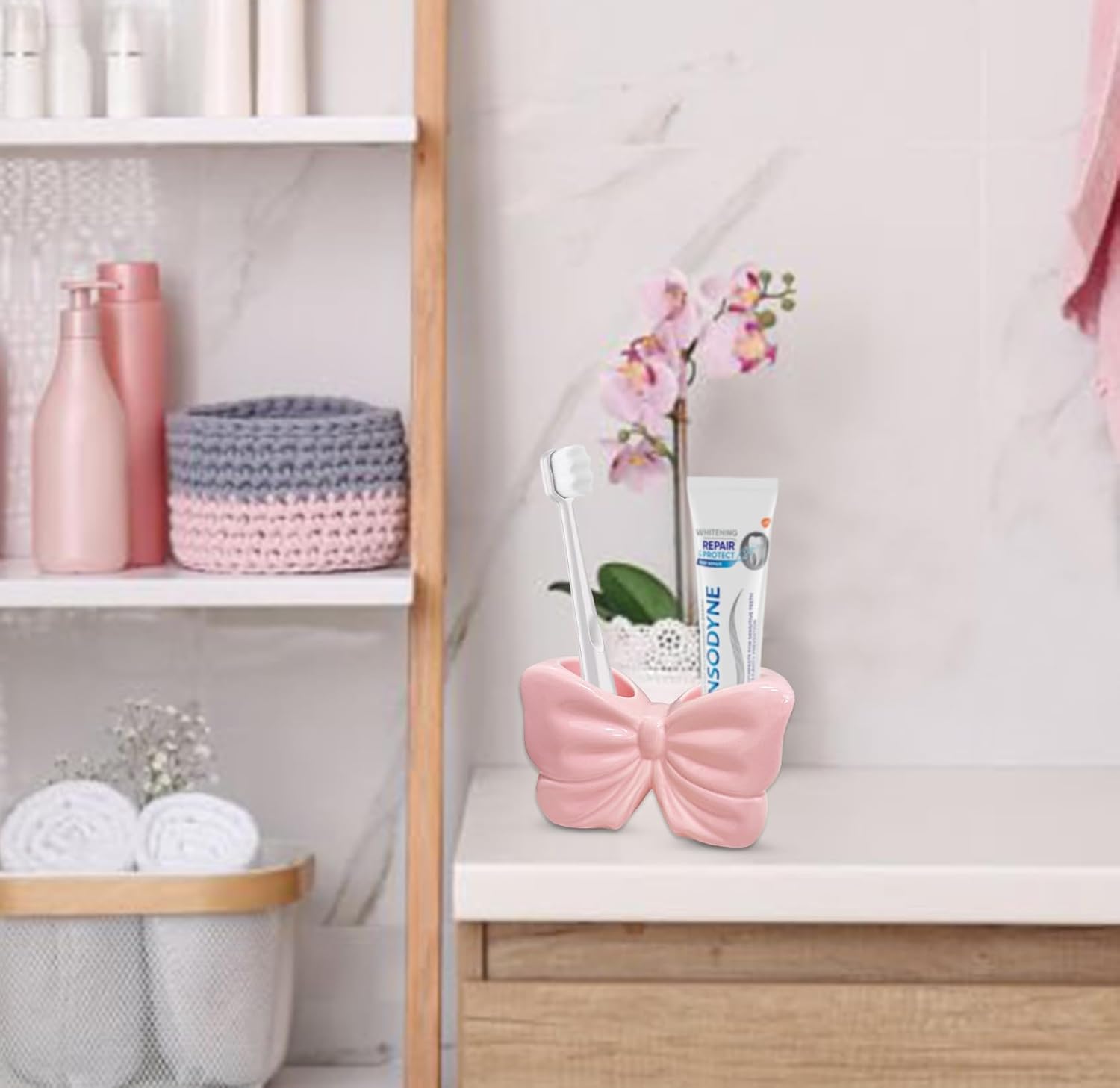 CASTATEO Bow-Shaped Ceramic Toothbrush Holder