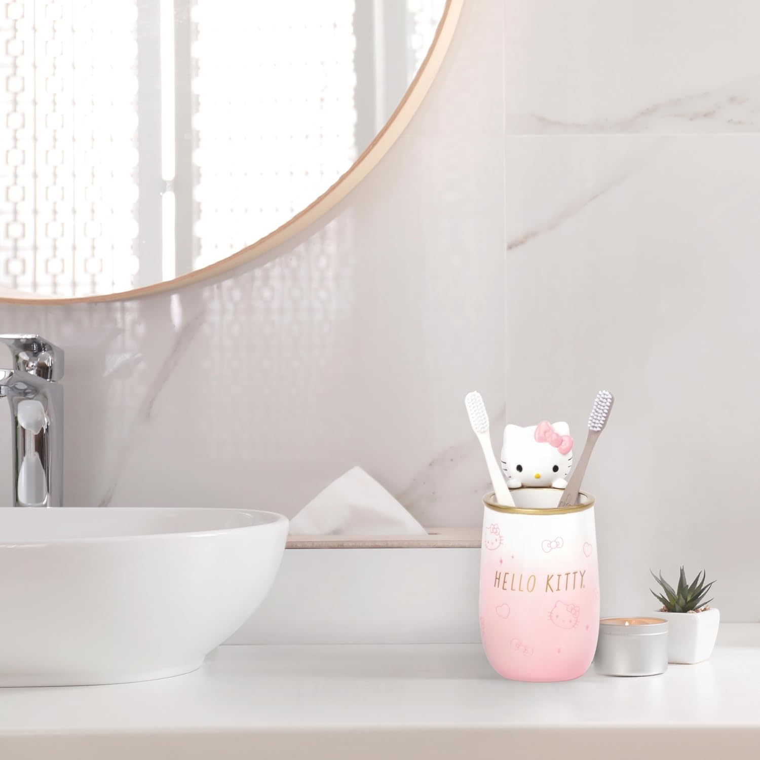 Hello Kitty Tumbler - Pink Resin Toothbrush Holder with Charm